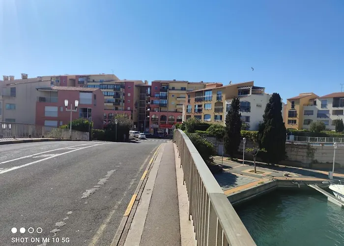 Ile Des Pecheurs Cap D'agde Tennis